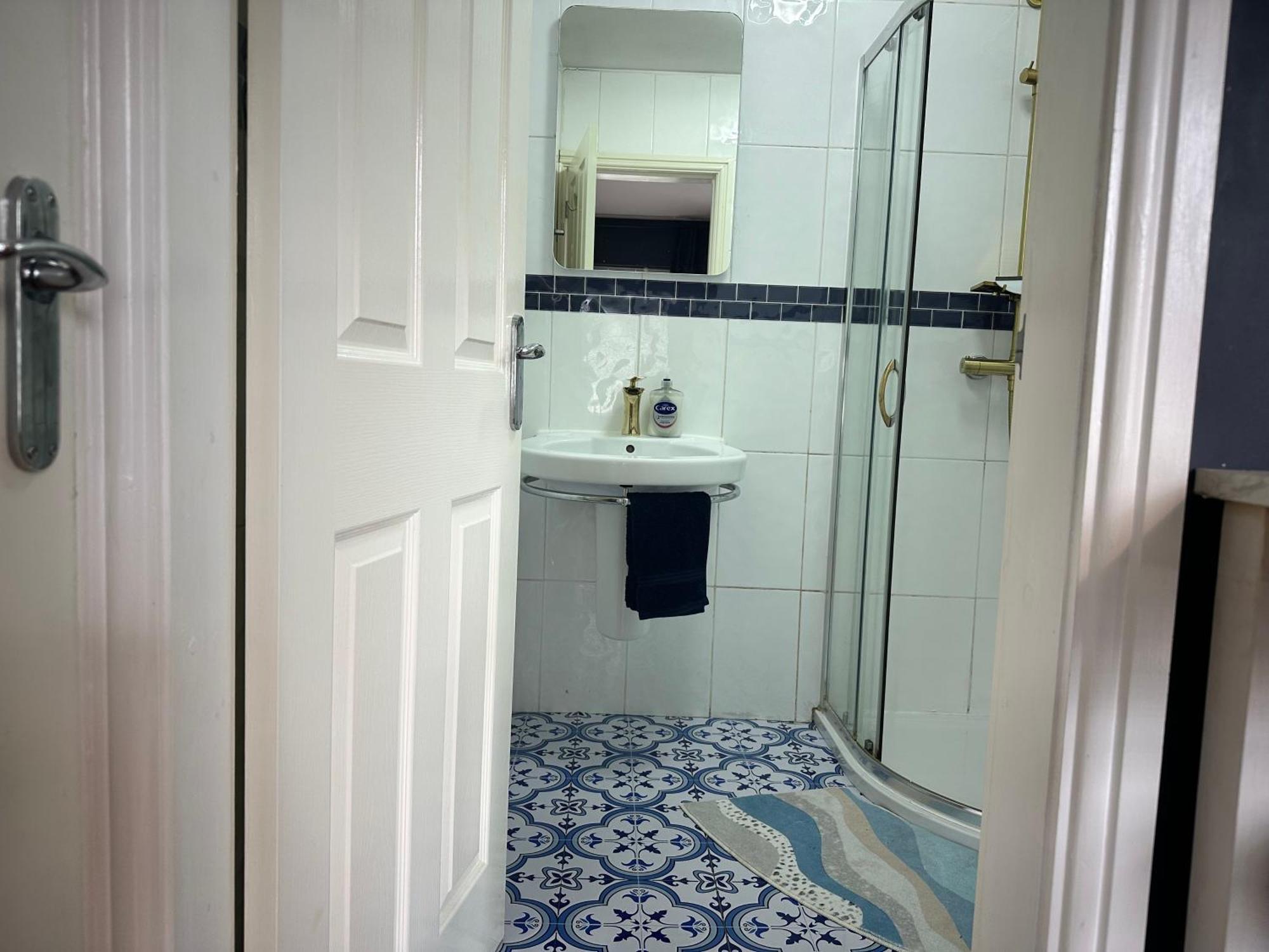 Lux Akinle Residence 诺丁汉 外观 照片
